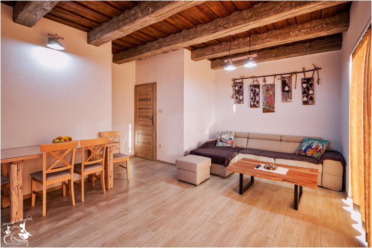 Apartments Pemikas II Liptovský Mikuláš Eksteriør billede